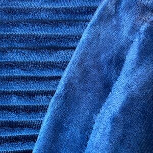 Modern Home Sapphire blue throw plush